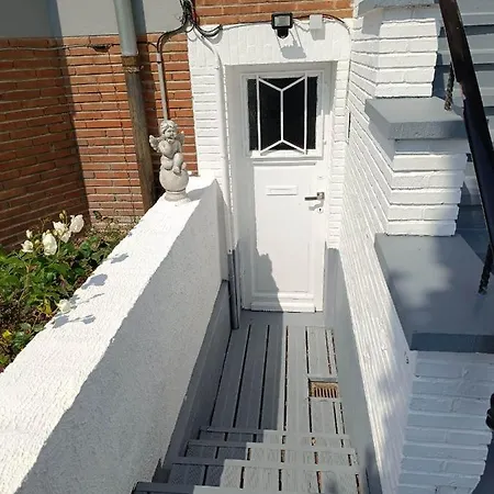 Le White Garden Apartment De Panne Exterior photo